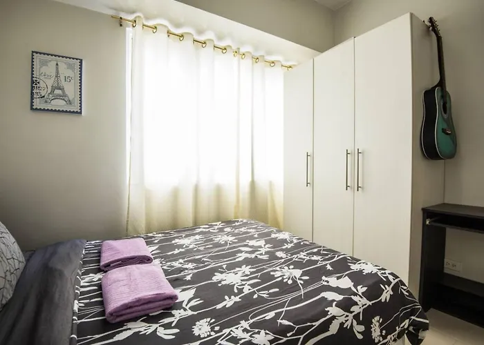 2br At Moa Apartment Manila